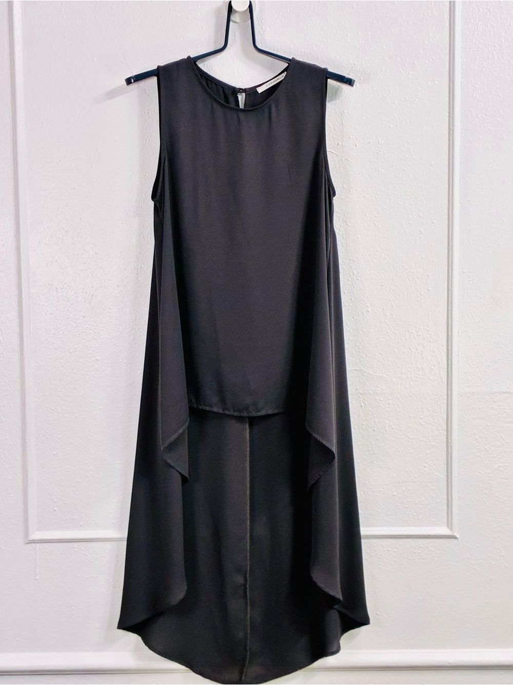 Caramela Sleeveless High-Low Tunic Blouse Sz.M